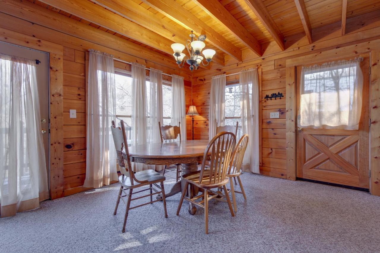 Wildwood Cove, 2 Bedrooms, Fireplace, Wifi, Jetted Tub, Hot Tub, Sleeps 6 Sevierville Esterno foto