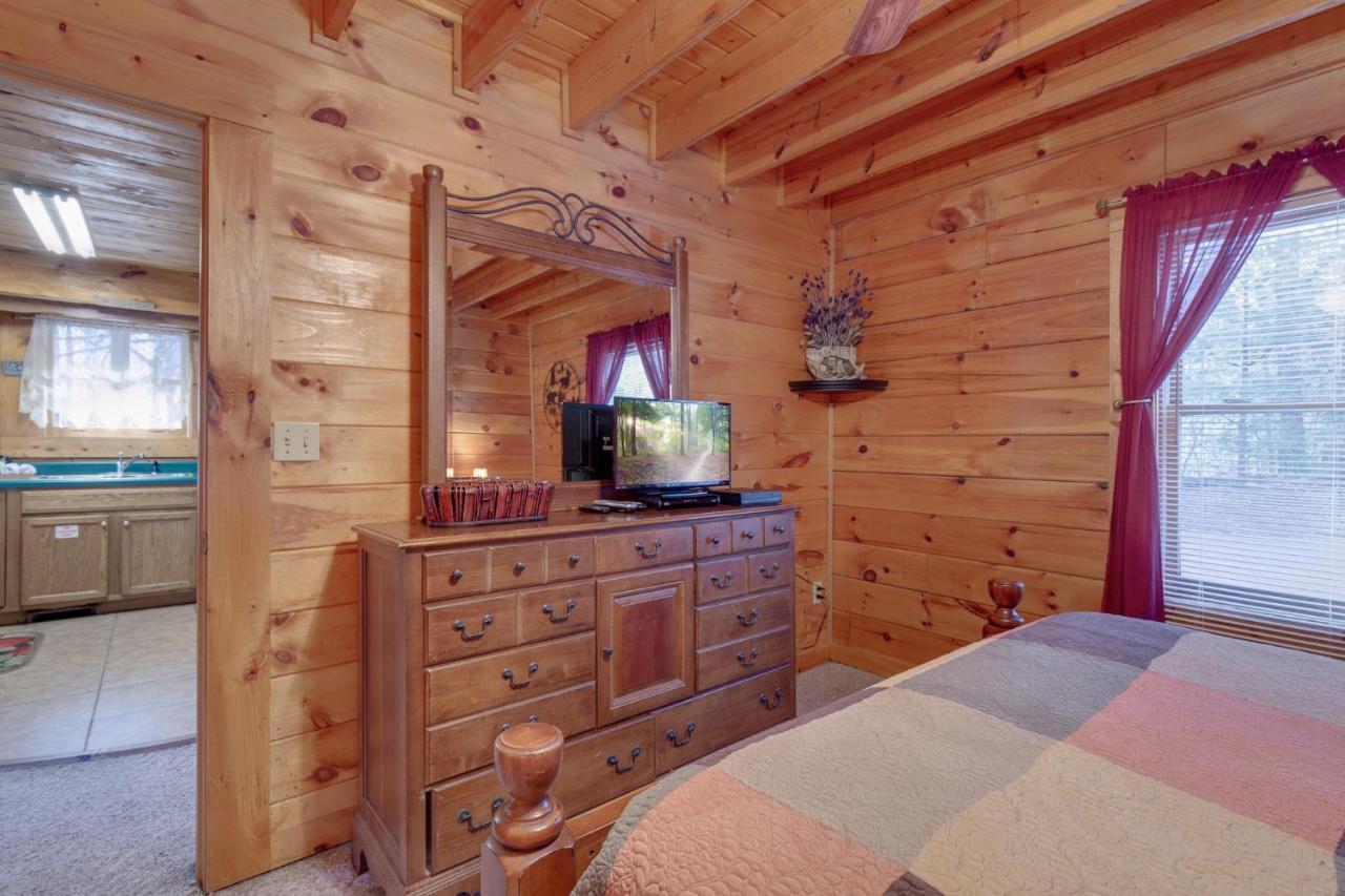 Wildwood Cove, 2 Bedrooms, Fireplace, Wifi, Jetted Tub, Hot Tub, Sleeps 6 Sevierville Esterno foto