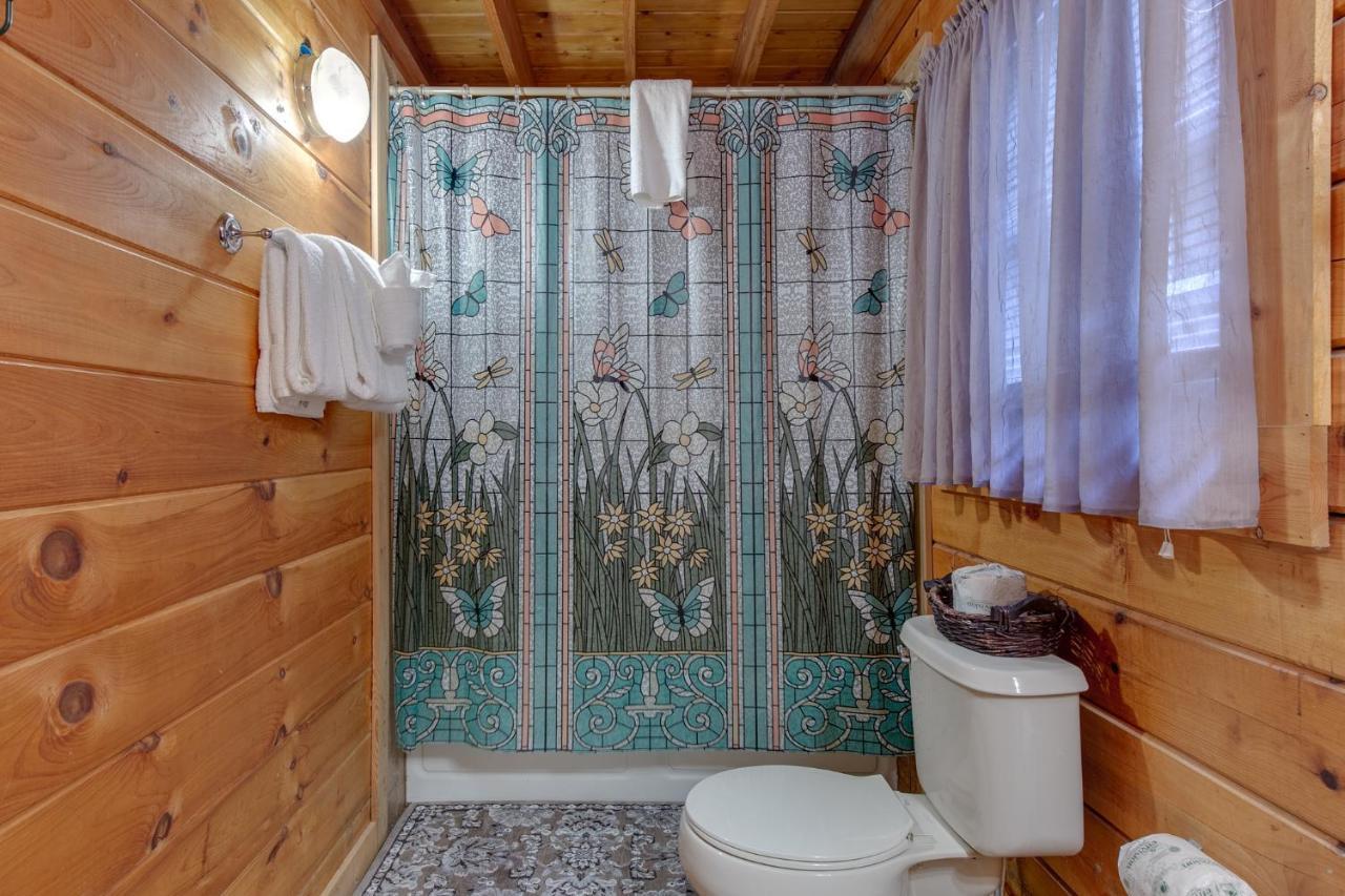 Wildwood Cove, 2 Bedrooms, Fireplace, Wifi, Jetted Tub, Hot Tub, Sleeps 6 Sevierville Esterno foto